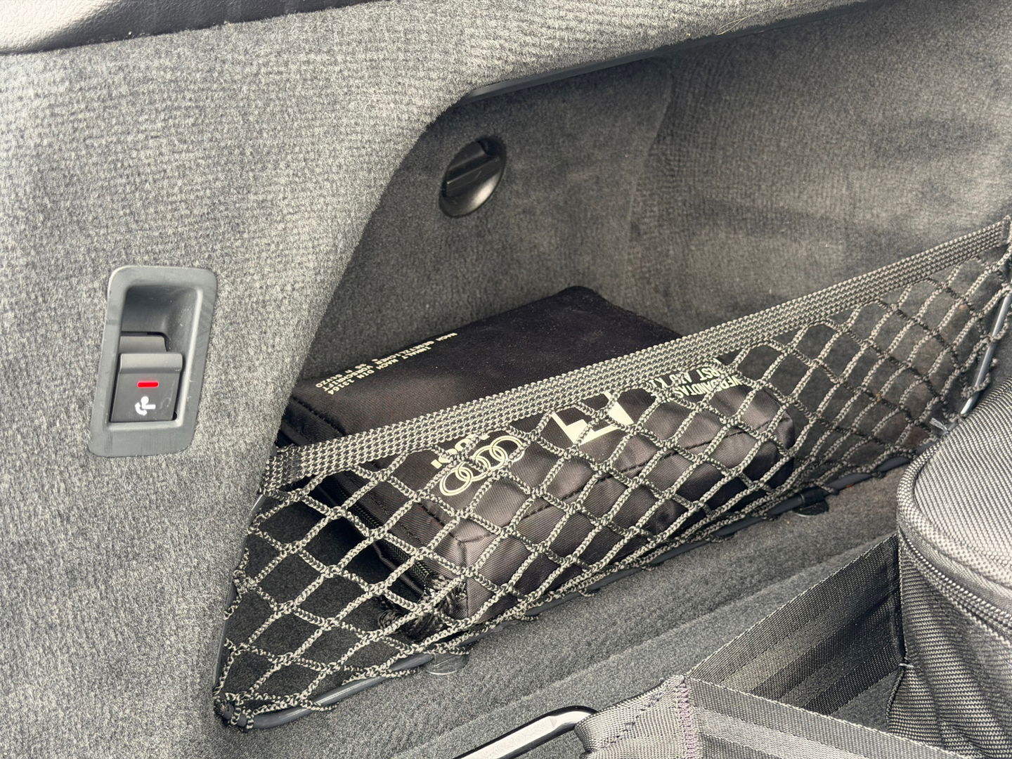 Audi A6 Avant 55 TFSI e quattro S-Line |HU|367pk