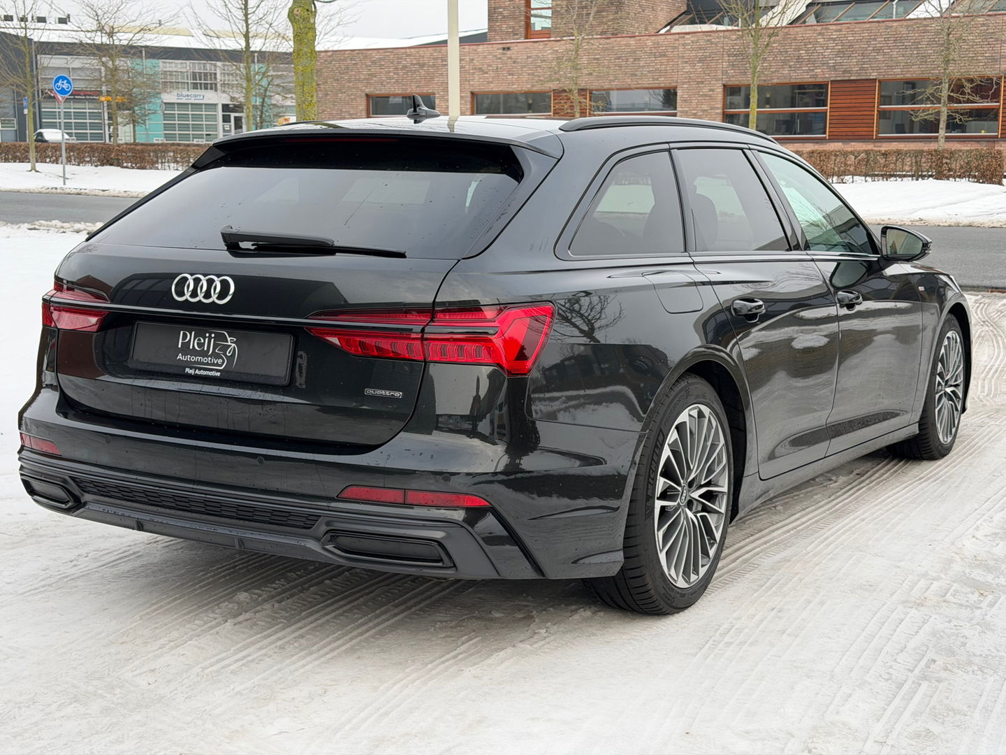 Audi A6 Avant 55 TFSI e quattro S-Line |HU|367pk