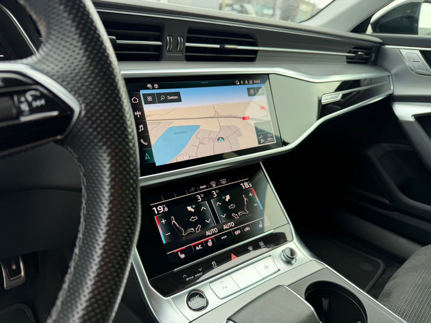 Audi A6 Avant 55 TFSI e quattro S-Line |HU|367pk