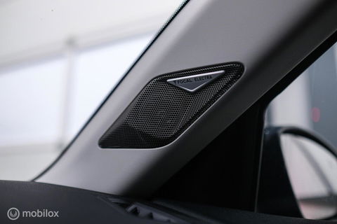 DS DS 3 Crossback 1.2 PureTech Louvre | Unieke uitvoering | Leder | Stoelverwarming | Cruise | Camera 360 | Rijklaarprijs |