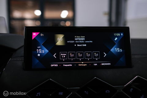 DS DS 3 Crossback 1.2 PureTech Louvre | Unieke uitvoering | Leder | Stoelverwarming | Cruise | Camera 360 | Rijklaarprijs |