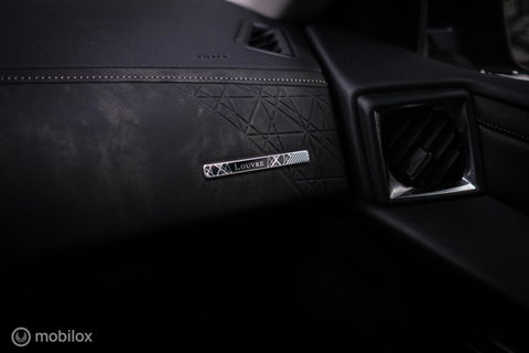 DS DS 3 Crossback 1.2 PureTech Louvre | Unieke uitvoering | Leder | Stoelverwarming | Cruise | Camera 360 | Rijklaarprijs |