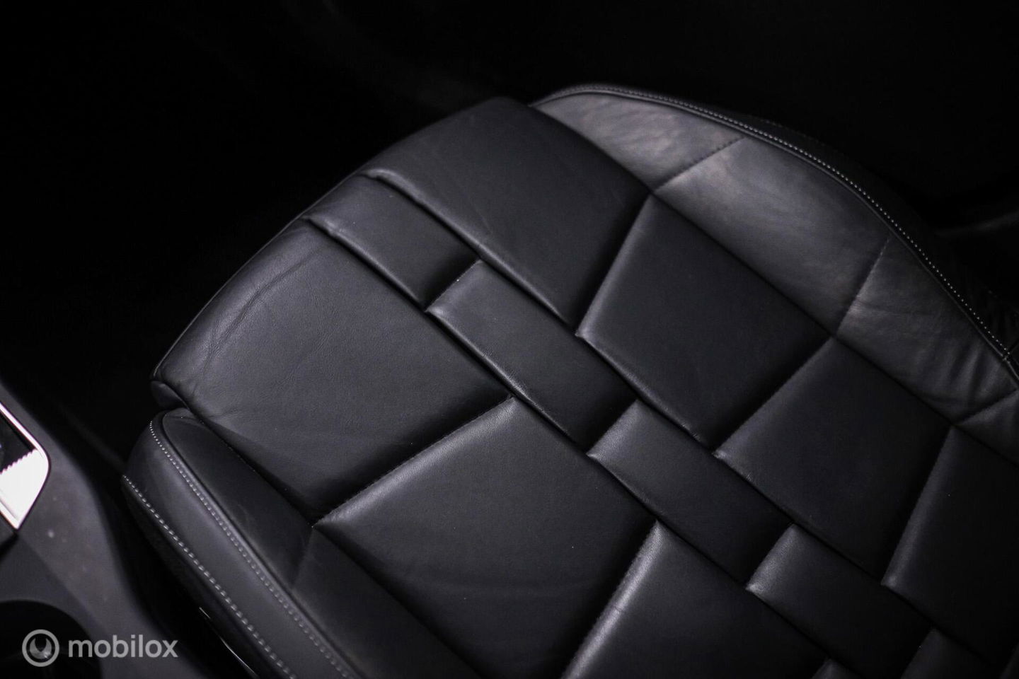 DS DS 3 Crossback 1.2 PureTech Louvre | Unieke uitvoering | Leder | Stoelverwarming | Cruise | Camera 360 | Rijklaarprijs |