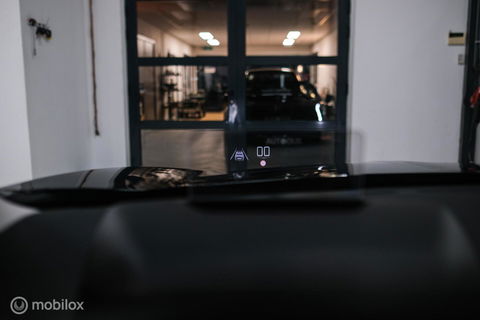 DS DS 3 Crossback 1.2 PureTech Louvre | Unieke uitvoering | Leder | Stoelverwarming | Cruise | Camera 360 | Rijklaarprijs |