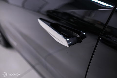 DS DS 3 Crossback 1.2 PureTech Louvre | Unieke uitvoering | Leder | Stoelverwarming | Cruise | Camera 360 | Rijklaarprijs |