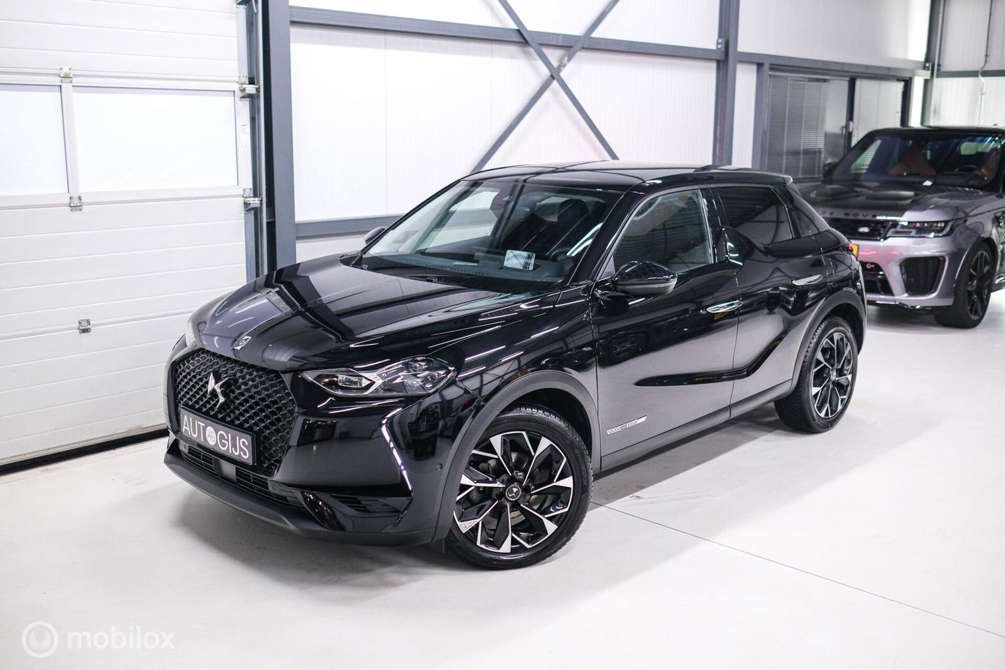 DS DS 3 Crossback 1.2 PureTech Louvre | Unieke uitvoering | Leder | Stoelverwarming | Cruise | Camera 360 | Rijklaarprijs |