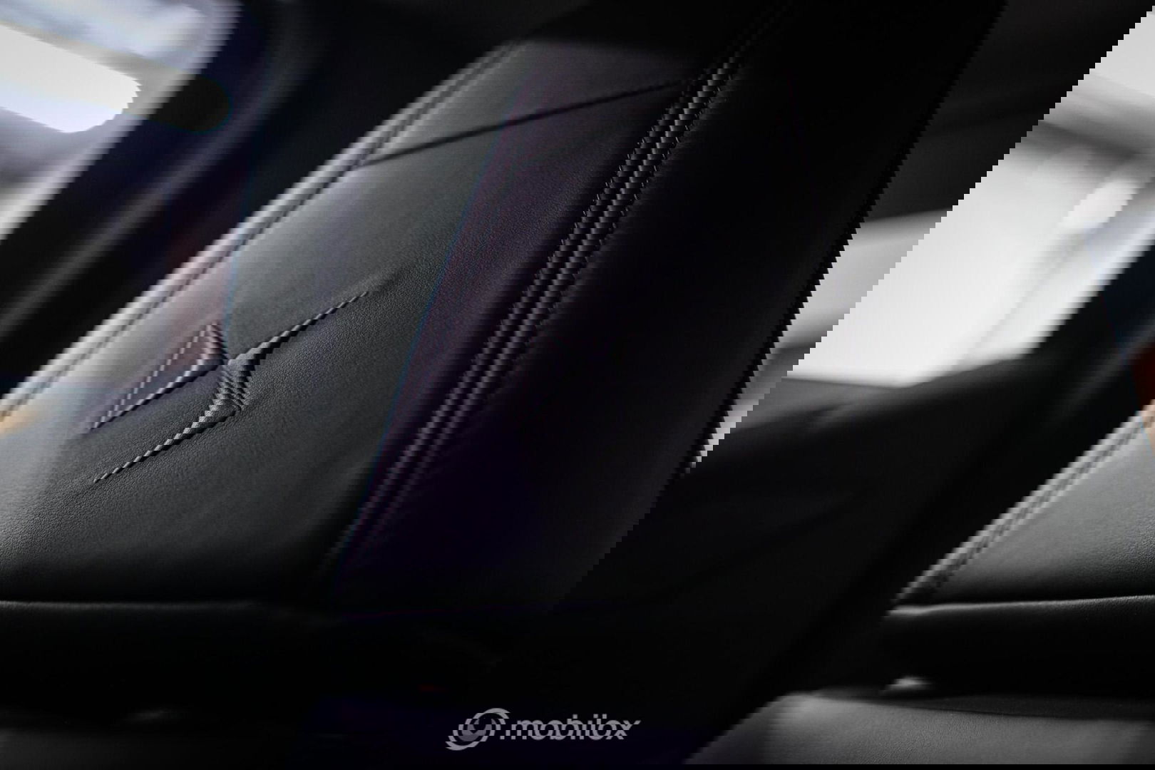 DS DS 3 Crossback 1.2 PureTech Louvre | Unieke uitvoering | Leder | Stoelverwarming | Cruise | Camera 360 | Rijklaarprijs |