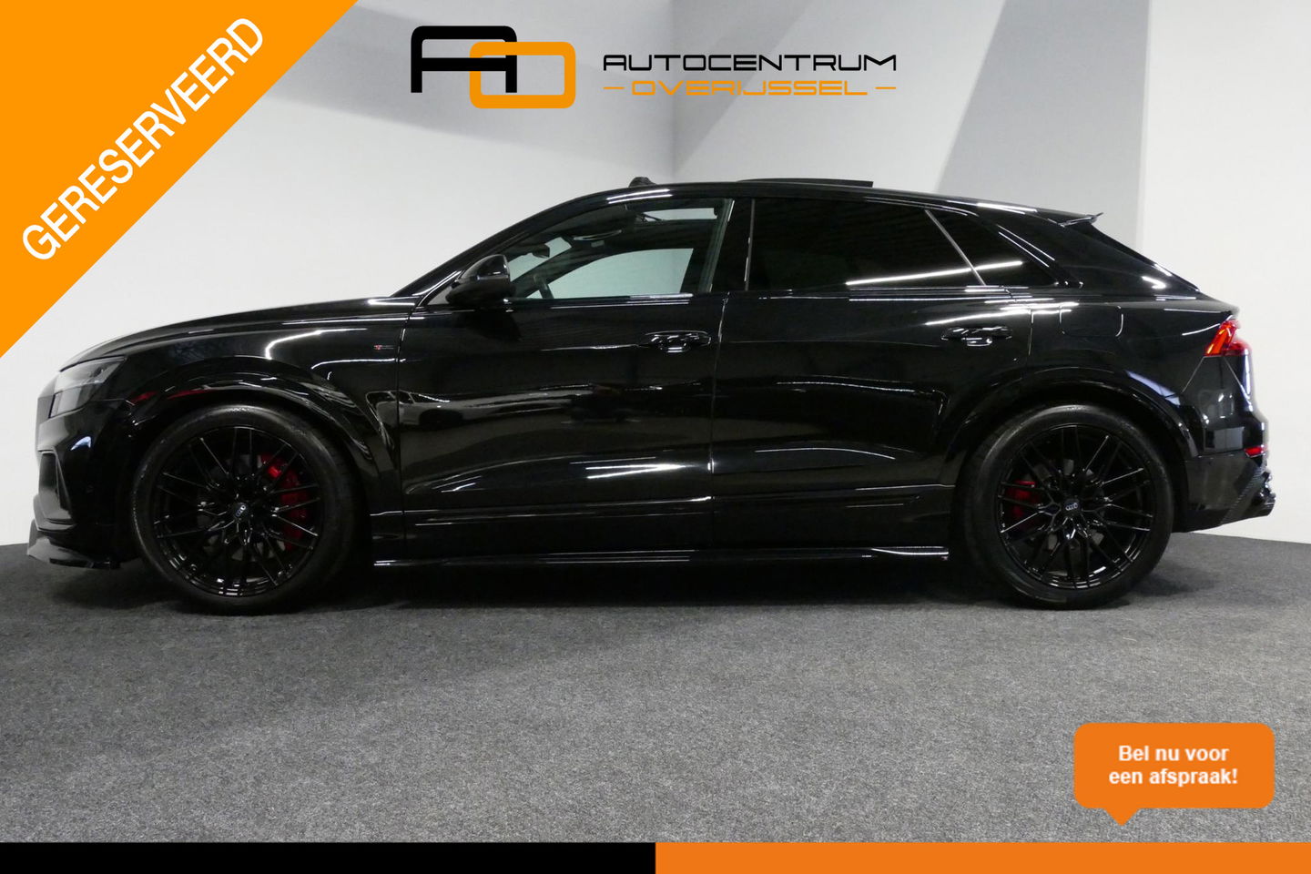 Audi Q8 55 TFSI e quattro Pro Line S / RSQ8 Diffuser / RSQ8 Grill / Maxton Design Bodykit V.2 / Panoramadak / RS Sportstoelen / Elektr. verstelbare voorstoelen + memory / Sport Luchtvering / Matrix LED / Ambienteverlichting plus / Apple Carplay - Android Auto / B