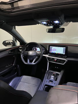 SEAT Leon Sportstourer 1.5 eTSI FR Pano Memory Trekhaak VOL!