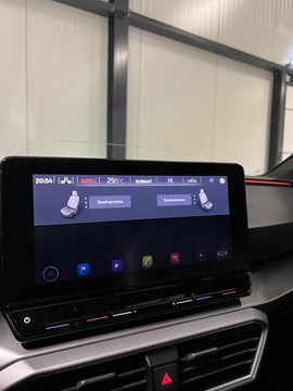 SEAT Leon Sportstourer 1.5 eTSI FR Pano Memory Trekhaak VOL!