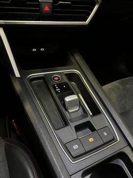 SEAT Leon Sportstourer 1.5 eTSI FR Pano Memory Trekhaak VOL!