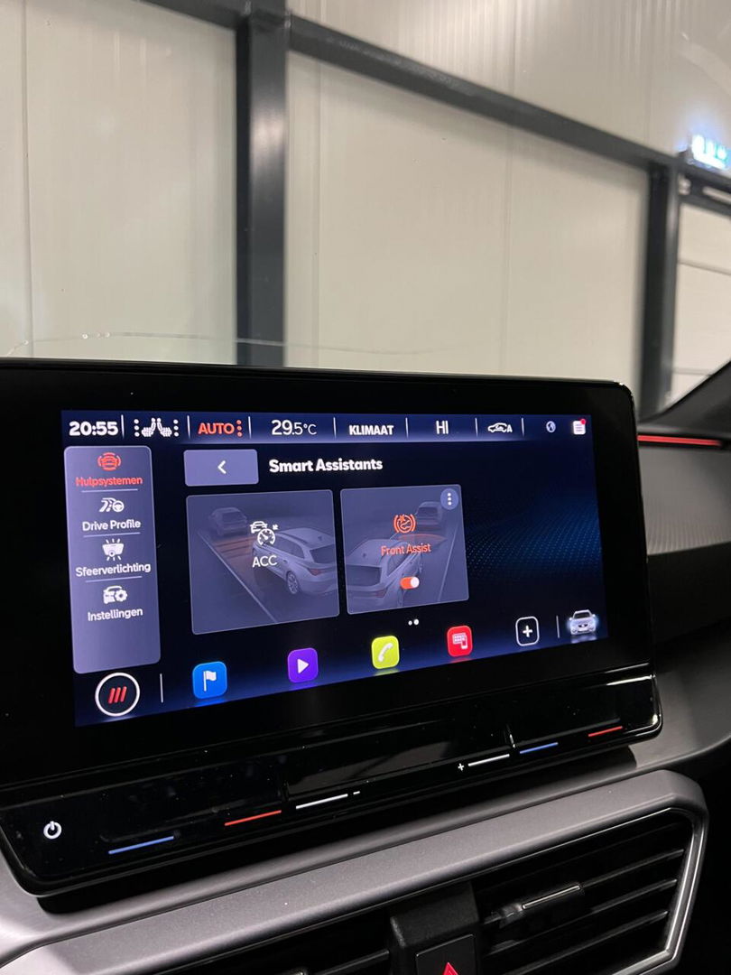 SEAT Leon Sportstourer 1.5 eTSI FR Pano Memory Trekhaak VOL!