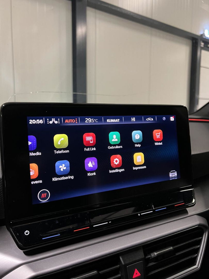 SEAT Leon Sportstourer 1.5 eTSI FR Pano Memory Trekhaak VOL!