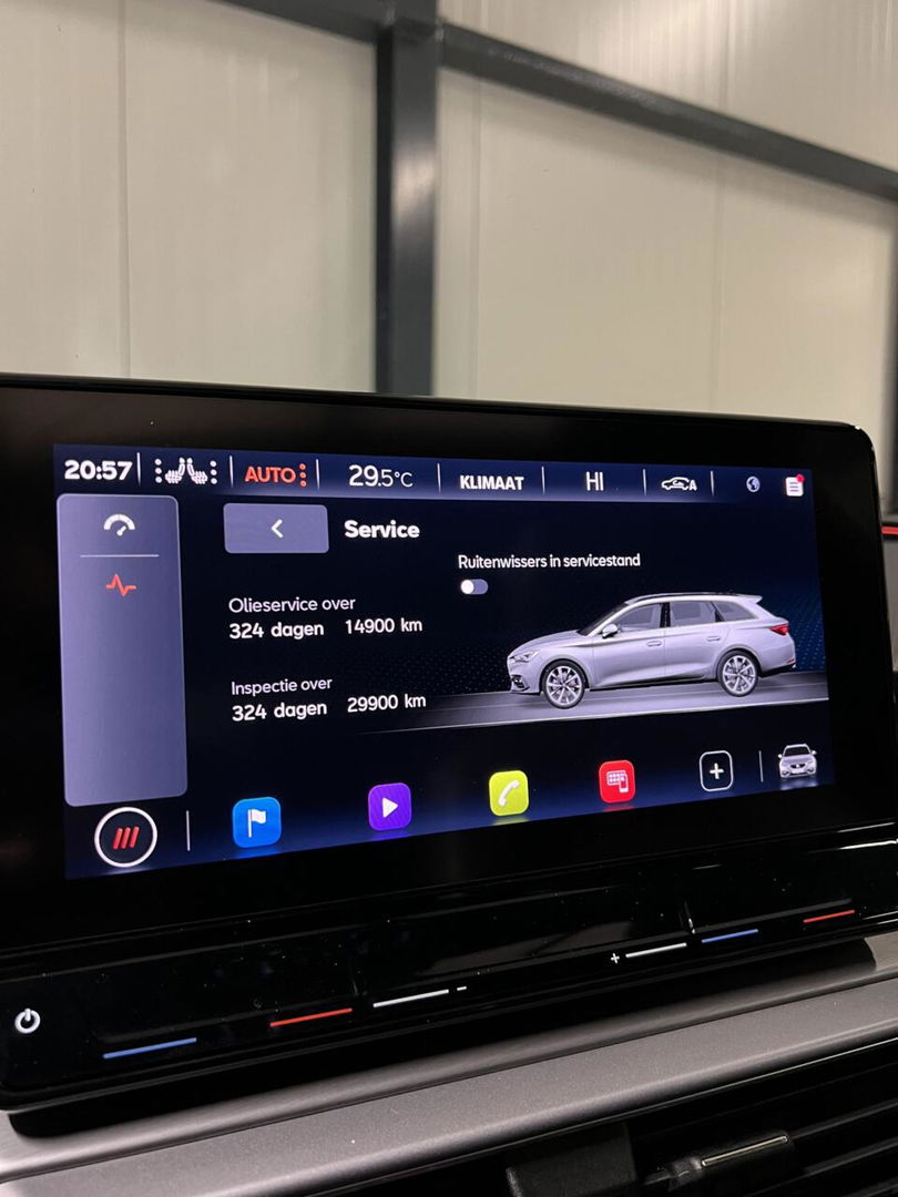 SEAT Leon Sportstourer 1.5 eTSI FR Pano Memory Trekhaak VOL!