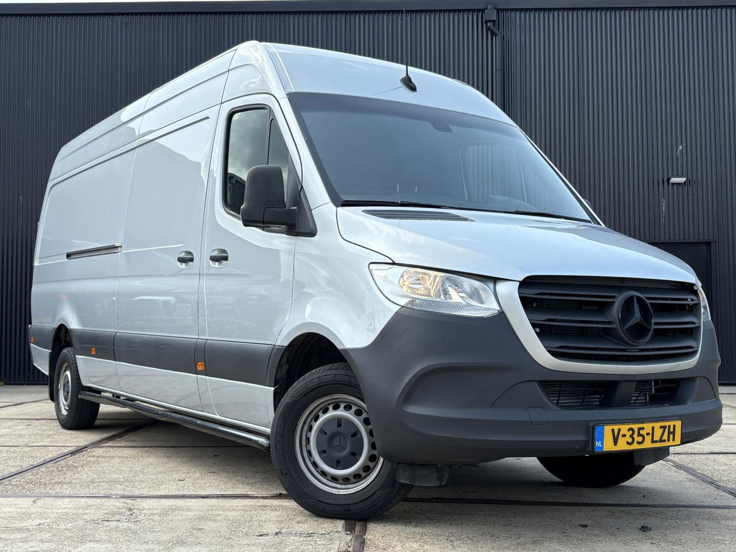 Mercedes-Benz Sprinter 319 3.0 V6 L4H2 | MARGE | VEEL LAADRUIMTE | CAMERA | LEDER | STUURWIELBEDIENING