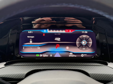 Volkswagen Golf 2.0 TSI R 4Motion 320PK|Pano|Carpay|Camera|ACC