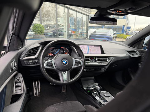 BMW 2 Serie Gran Coupé 218i High Exe M-Sport|Pano|Harman&Kardon|HUD|Keyless|Carplay|Camera