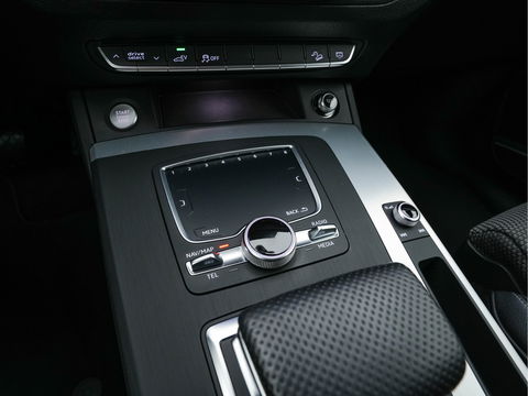 Audi Q5 50 TFSIe S-Line Edition Quattro (Plug-In) (INCL-BTW) *FULL-LED | DIGI-COCKPIT | LEATHER-FABRIC | BANG&OLUFSEN | HEATED-SPORTSEATS | DAB+ | KEYLESS | NAVI-FULLMAP | ECC | PDC | CRUISE | PRIVACYGLASS | SHIFTPADDLES |  AMBIENTLIGHT | 20
