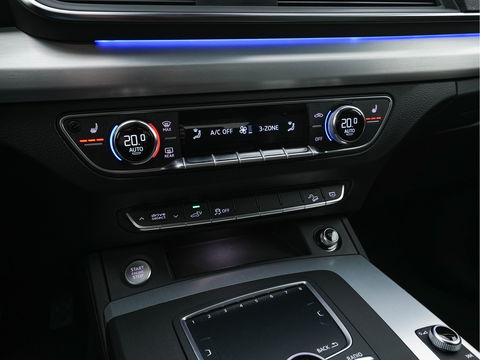 Audi Q5 50 TFSIe S-Line Edition Quattro (Plug-In) (INCL-BTW) *FULL-LED | DIGI-COCKPIT | LEATHER-FABRIC | BANG&OLUFSEN | HEATED-SPORTSEATS | DAB+ | KEYLESS | NAVI-FULLMAP | ECC | PDC | CRUISE | PRIVACYGLASS | SHIFTPADDLES |  AMBIENTLIGHT | 20