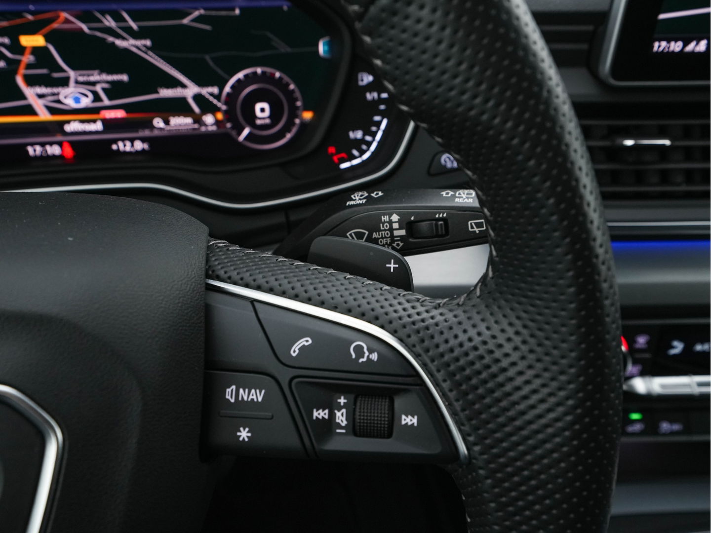 Audi Q5 50 TFSIe S-Line Edition Quattro (Plug-In) (INCL-BTW) *FULL-LED | DIGI-COCKPIT | LEATHER-FABRIC | BANG&OLUFSEN | HEATED-SPORTSEATS | DAB+ | KEYLESS | NAVI-FULLMAP | ECC | PDC | CRUISE | PRIVACYGLASS | SHIFTPADDLES |  AMBIENTLIGHT | 20