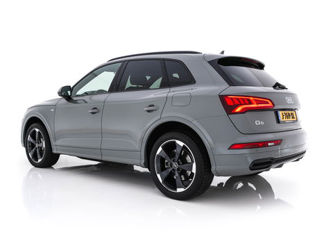 Audi Q5 50 TFSIe S-Line Edition Quattro (Plug-In) (INCL-BTW) *FULL-LED | DIGI-COCKPIT | LEATHER-FABRIC | BANG&OLUFSEN | HEATED-SPORTSEATS | DAB+ | KEYLESS | NAVI-FULLMAP | ECC | PDC | CRUISE | PRIVACYGLASS | SHIFTPADDLES |  AMBIENTLIGHT | 20