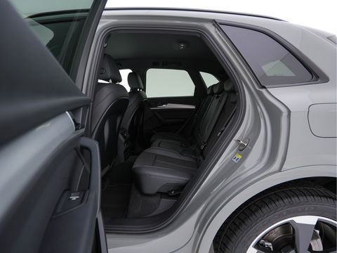 Audi Q5 50 TFSIe S-Line Edition Quattro (Plug-In) (INCL-BTW) *FULL-LED | DIGI-COCKPIT | LEATHER-FABRIC | BANG&OLUFSEN | HEATED-SPORTSEATS | DAB+ | KEYLESS | NAVI-FULLMAP | ECC | PDC | CRUISE | PRIVACYGLASS | SHIFTPADDLES |  AMBIENTLIGHT | 20