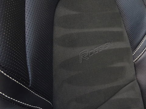 Volvo XC90 T8 390PK / AWD / R-Design / 7-zitter / LED