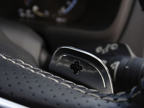 Volvo XC90 T8 390PK / AWD / R-Design / 7-zitter / LED