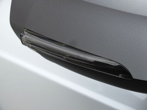 Volvo XC90 T8 390PK / AWD / R-Design / 7-zitter / LED