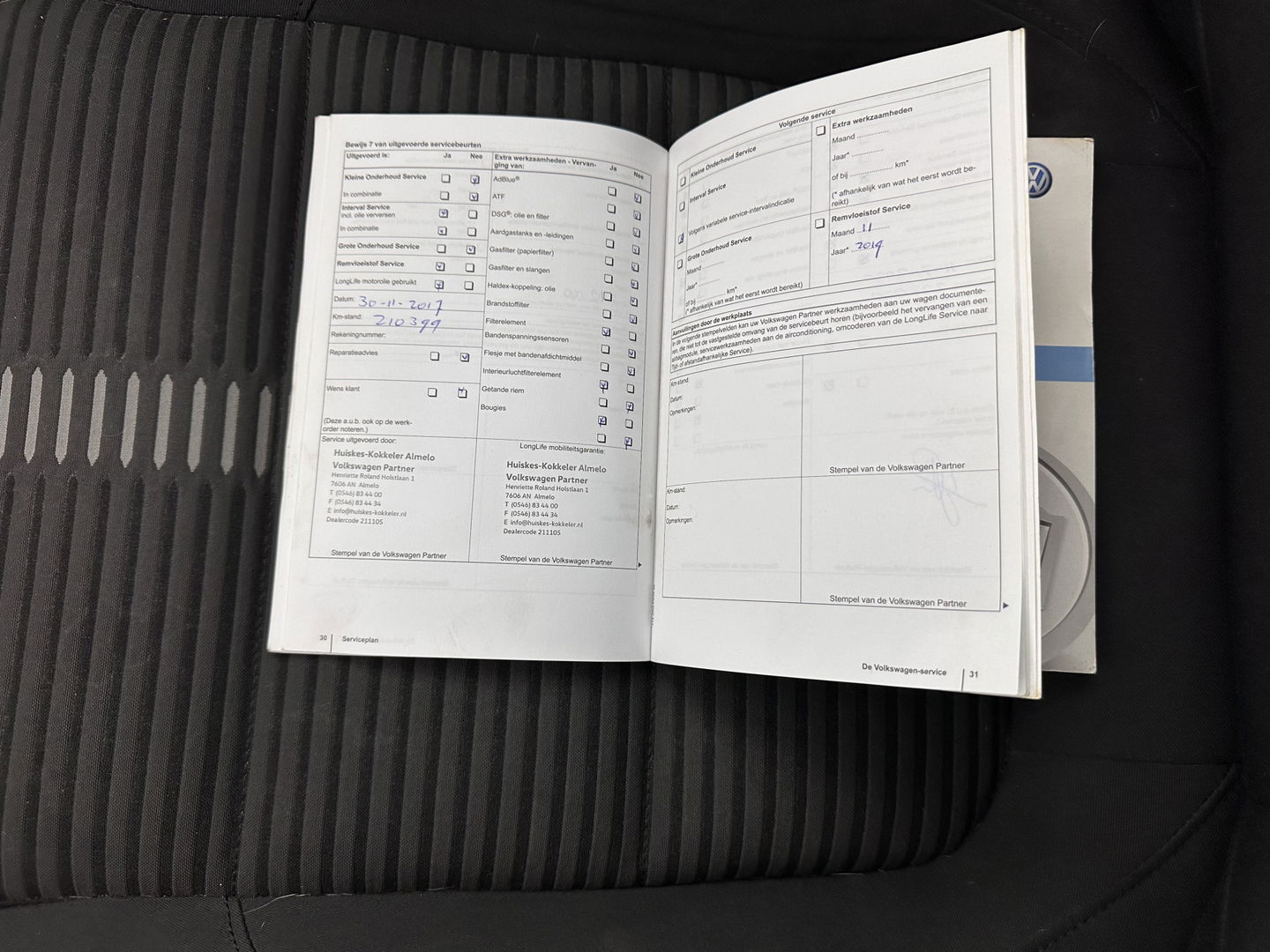 Volkswagen Tiguan 1.4 TSI Sport&Style *PANO | NAVI-FULLMAP | CAMERA | KEYLESS | HEATED-COMFORTSEATS | ECC | PDC | CRUISE | PRIVACY-GLASS | 17''ALU*