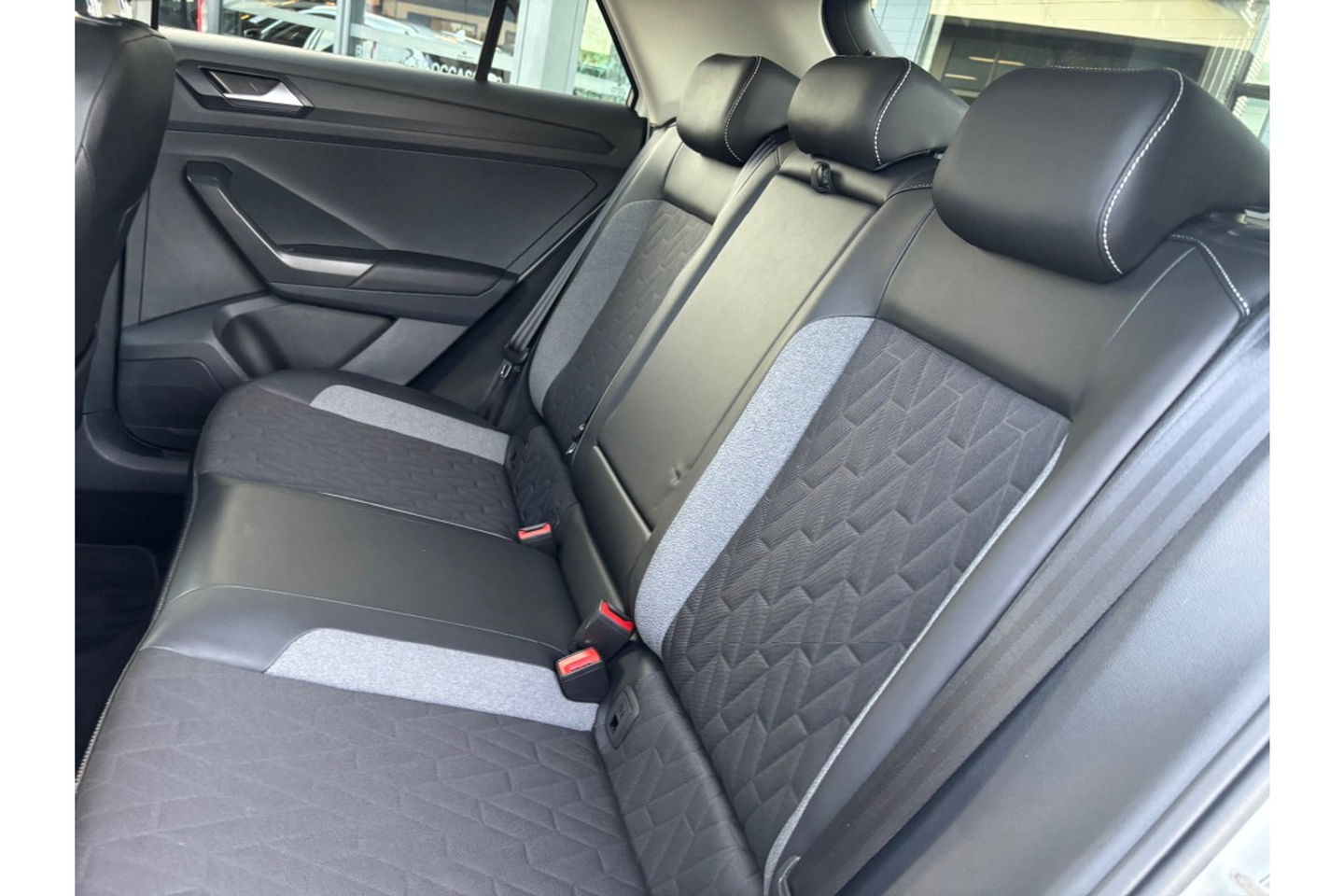 Volkswagen T-Roc 1.0 TSI GOAL EDITION AIRCO NAVI PDC STOELVW.