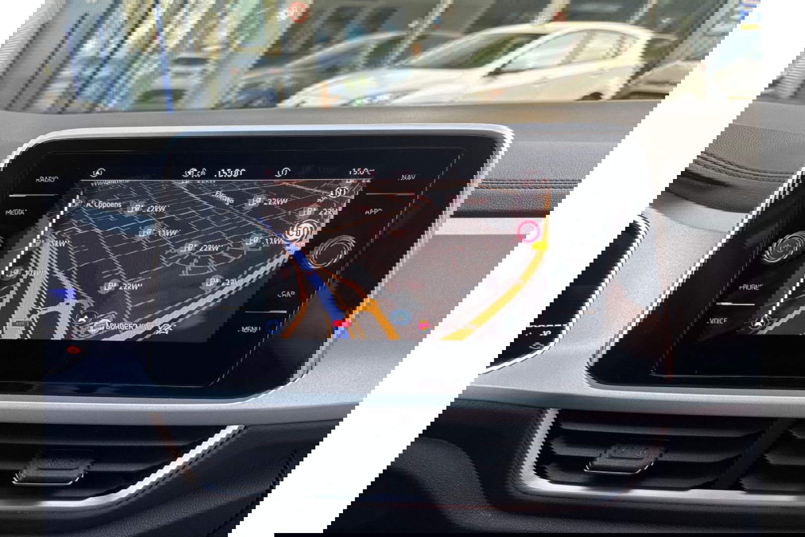 Volkswagen T-Roc 1.0 TSI GOAL EDITION AIRCO NAVI PDC STOELVW.