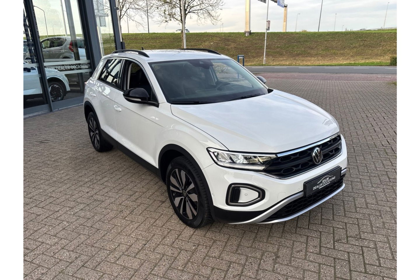 Volkswagen T-Roc 1.0 TSI GOAL EDITION AIRCO NAVI PDC STOELVW.