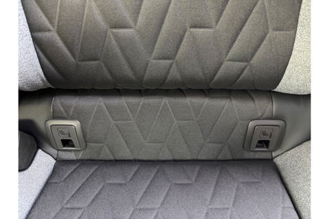 Volkswagen T-Roc 1.0 TSI GOAL EDITION AIRCO NAVI PDC STOELVW.