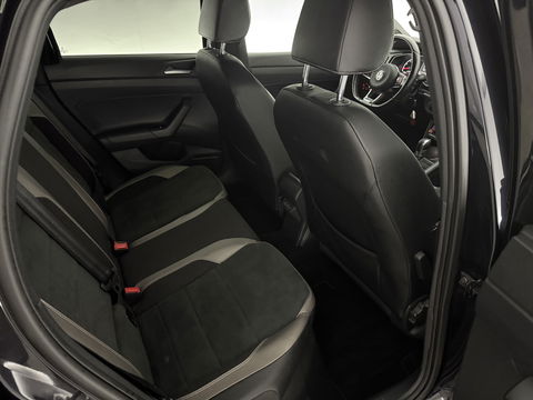 Volkswagen Polo 2.0 TSI GTI | 200PK | DSG | Adap. Cruise | Stoelverwarming | Parkeersens.