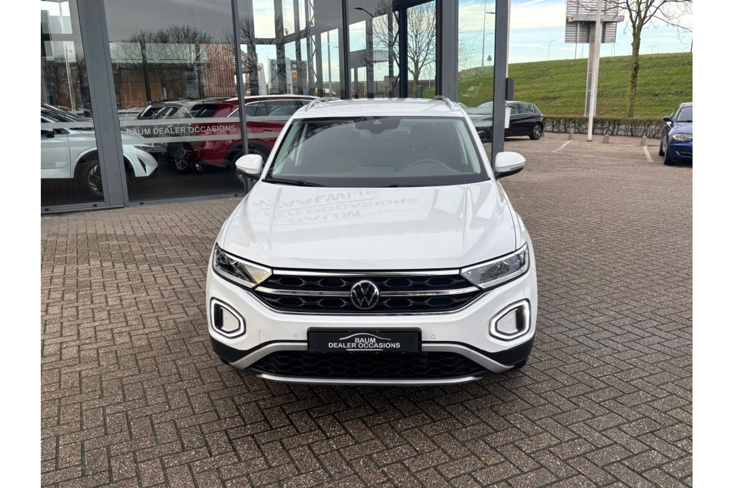 Volkswagen T-Roc 1.0 TSI LIFE EDITION AIRCO PDC CARPLAY STOELVW ALCANTARA.