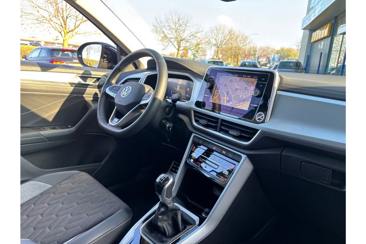 Volkswagen T-Roc 1.0 TSI GOAL EDITION AIRCO NAVI PDC STOELVW.