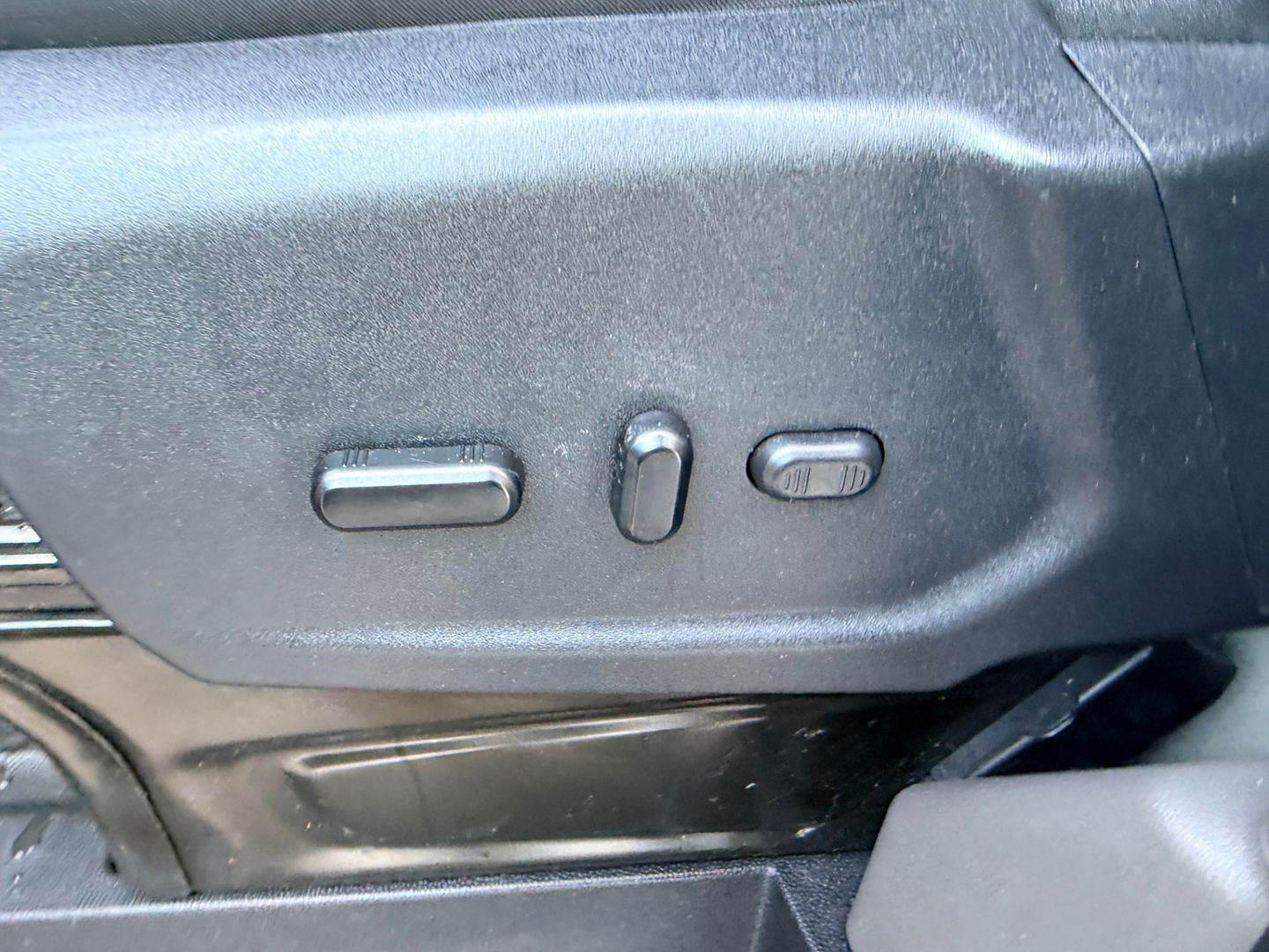 Ford Transit 350 2.0 TDCI 185pk Automaat Euro 6 L3H2 Limited - Rijplaat