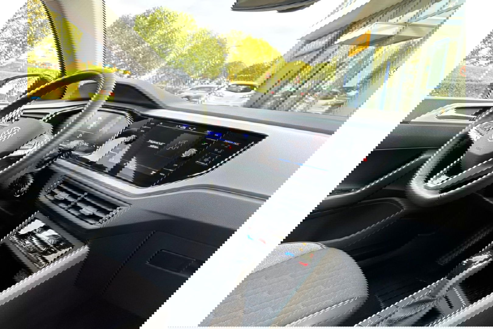 Volkswagen Polo 1.0 TSI AUTOMAAT 115PK GOAL EDITION NAVI PDC ADAPCRUISE.