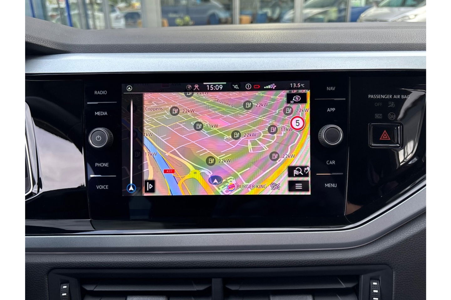 Volkswagen Polo 1.0 TSI AUTOMAAT 115PK GOAL EDITION NAVI PDC ADAPCRUISE.