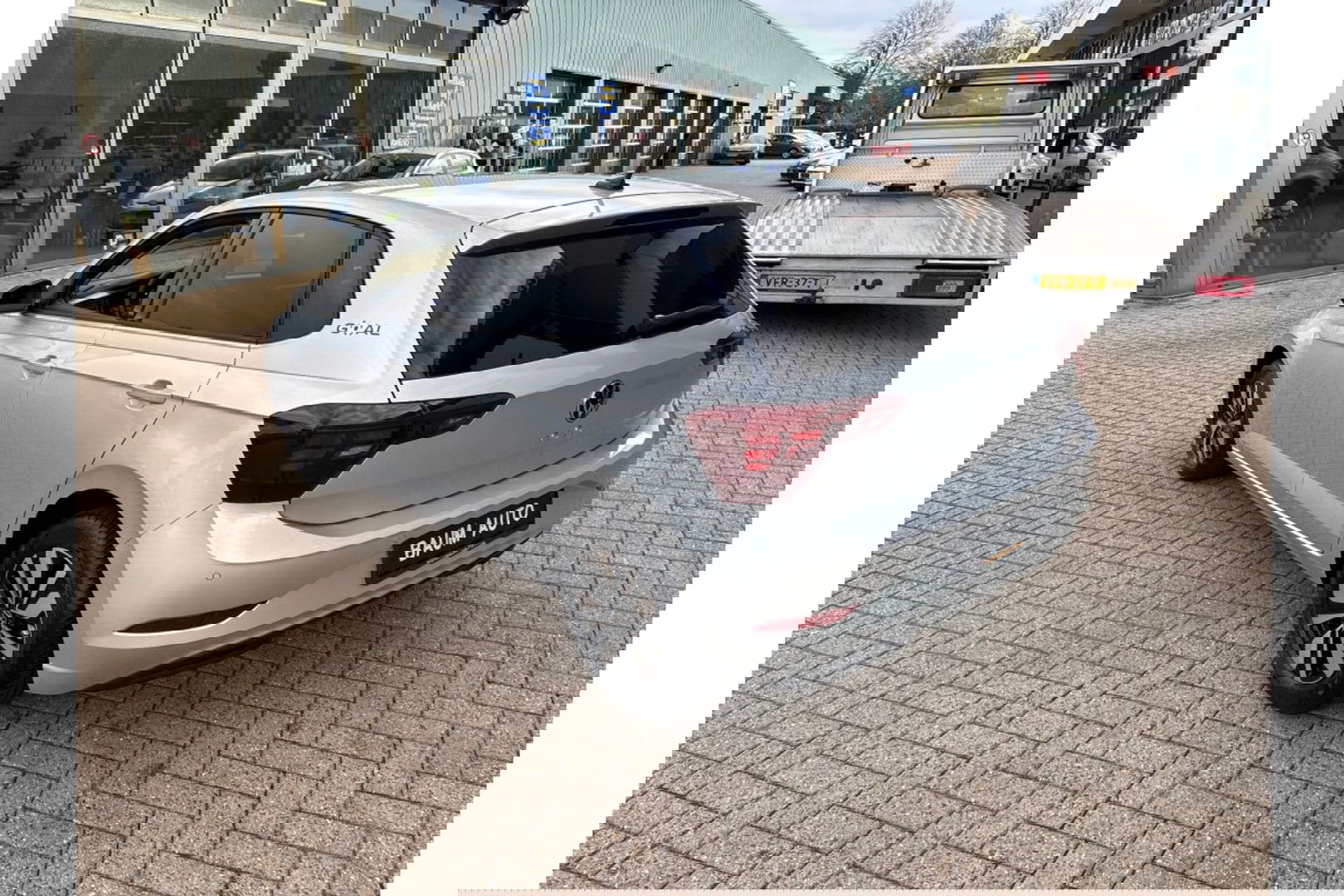 Volkswagen Polo 1.0 TSI AUTOMAAT 115PK GOAL EDITION NAVI PDC ADAPCRUISE.