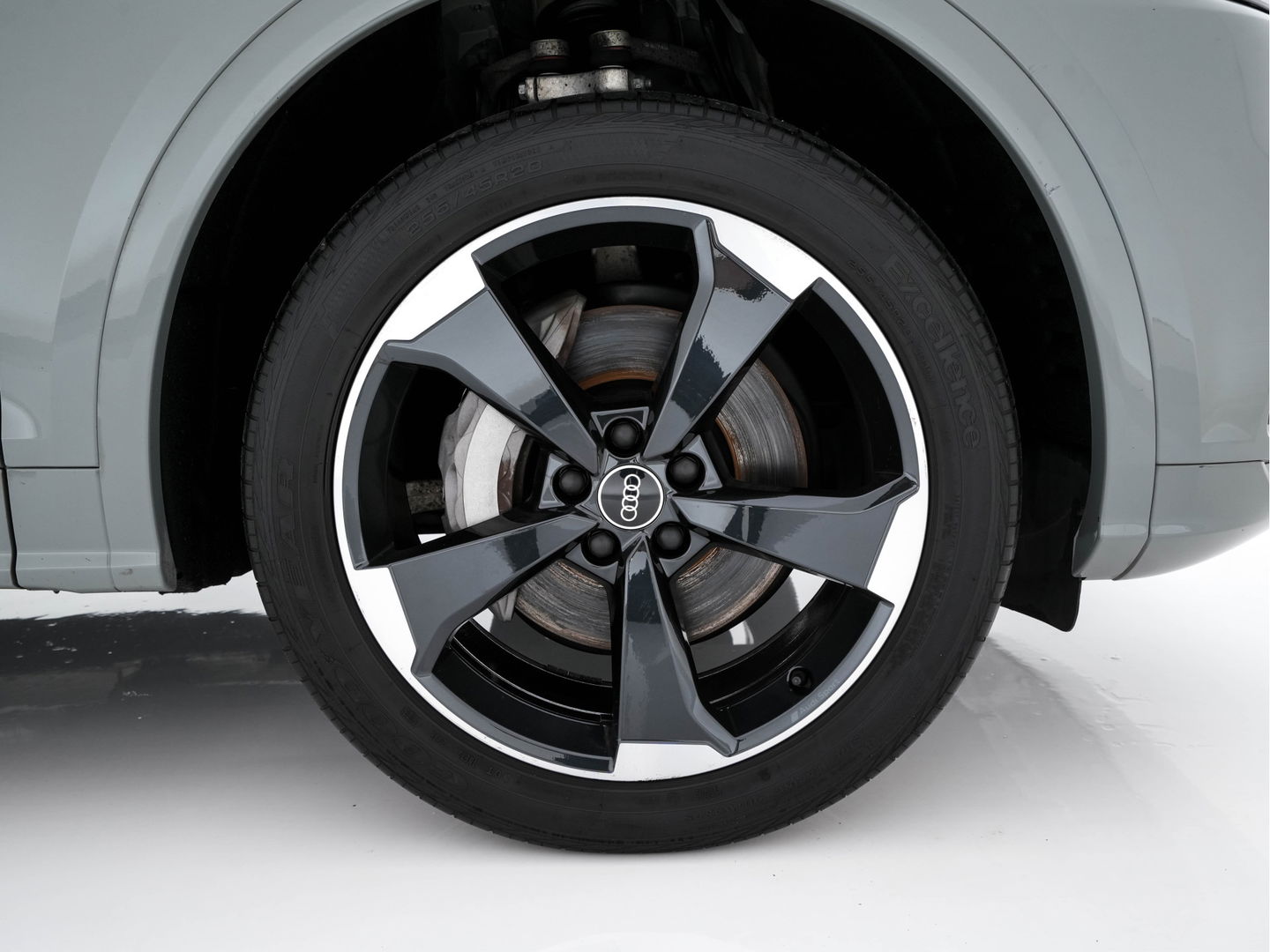 Audi Q5 50 TFSIe S-Line Edition Quattro (Plug-In) (INCL-BTW) *FULL-LED | DIGI-COCKPIT | LEATHER-FABRIC | BANG&OLUFSEN | HEATED-SPORTSEATS | DAB+ | KEYLESS | NAVI-FULLMAP | ECC | PDC | CRUISE | PRIVACYGLASS | SHIFTPADDLES |  AMBIENTLIGHT | 20