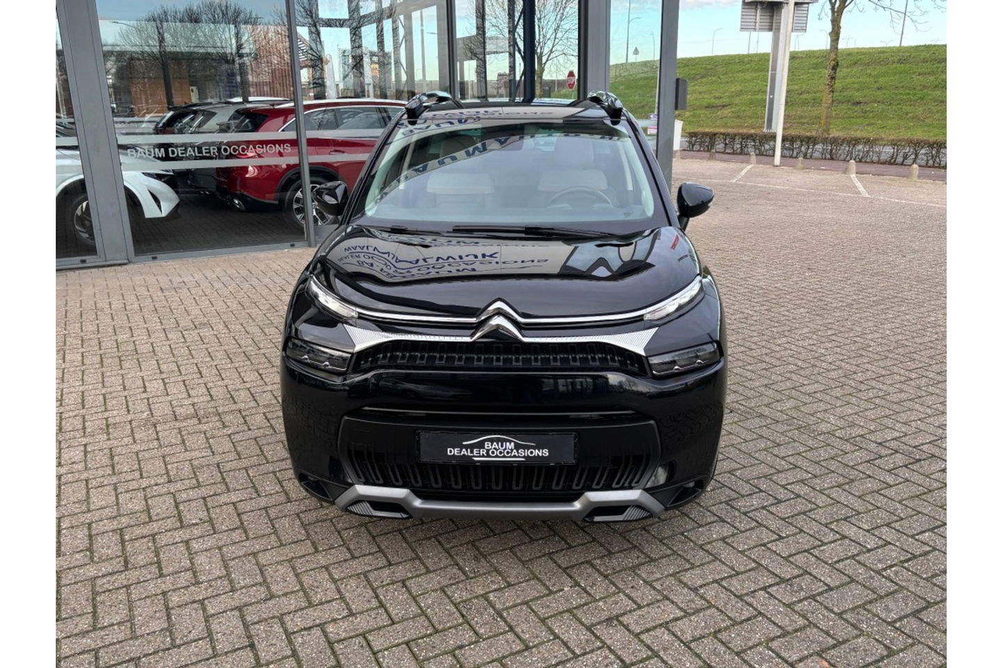 Citroën C3 Aircross 1.2 PT S&S SHINE AUTOMAAT NAVI PDC-CAMERA CRUISECONTROL.