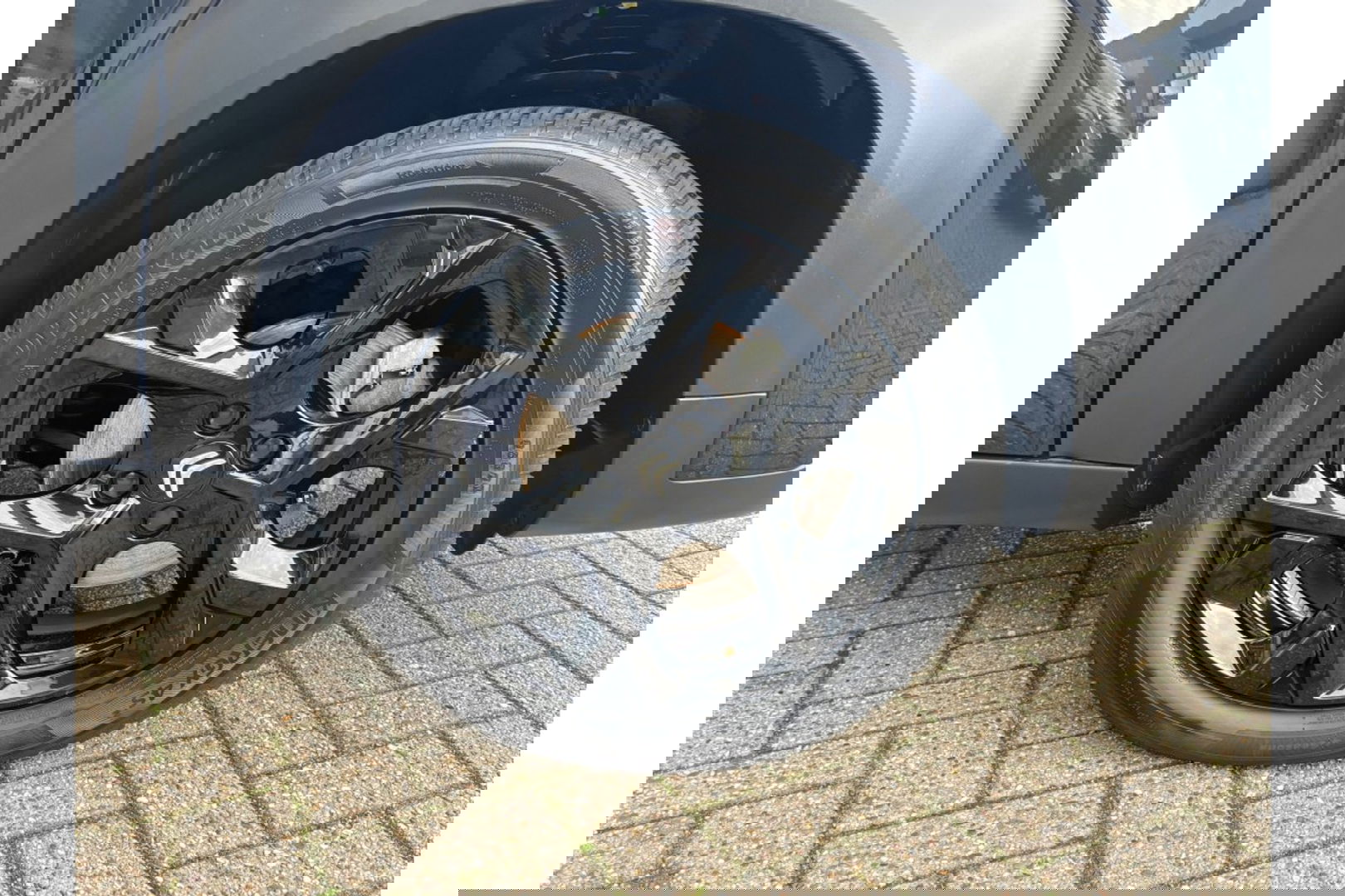 Citroën C3 Aircross 1.2 PT S&S SHINE AUTOMAAT NAVI PDC-CAMERA CRUISECONTROL.