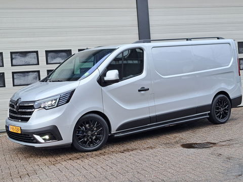 Renault Trafic T30 2.0 dCi Automaat 150 pk Euro 6 Lang L2 - Apple Carplay - LED