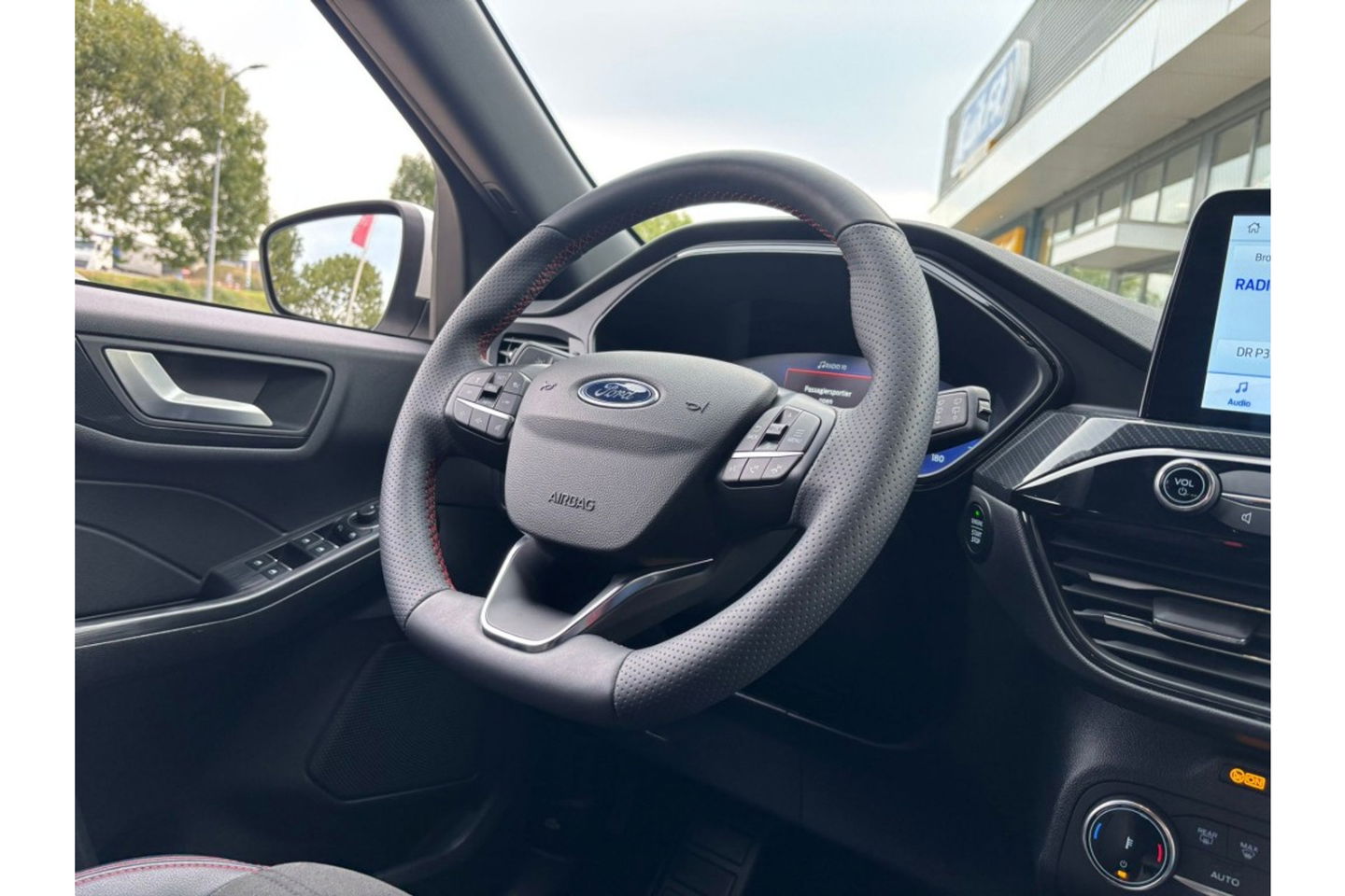 Ford Kuga 2.5 PHEV 225PK ST-LINE NORDIC AIRCO NAVI PDC-CAMERA.