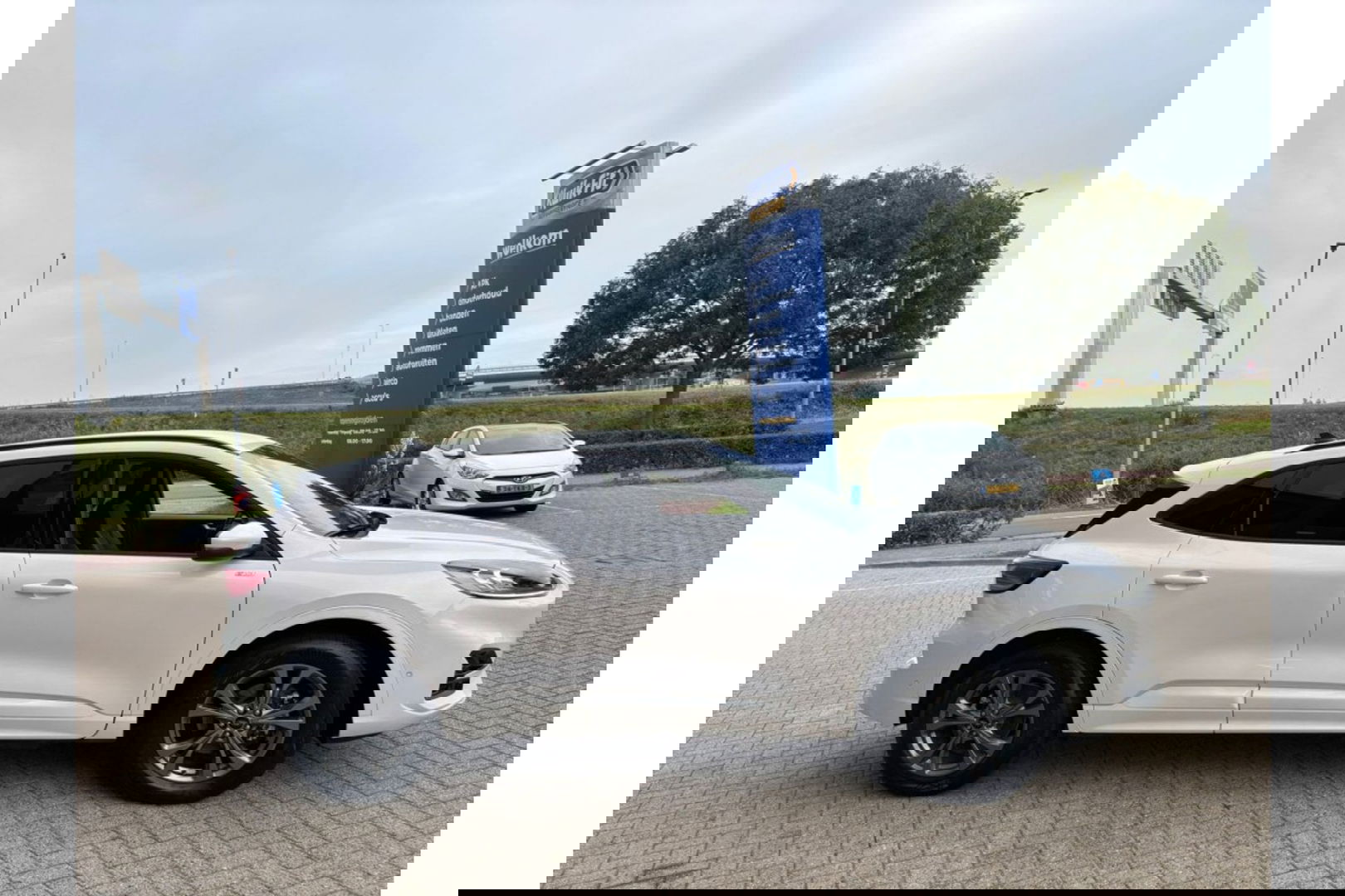 Ford Kuga 2.5 PHEV 225PK ST-LINE NORDIC AIRCO NAVI PDC-CAMERA.