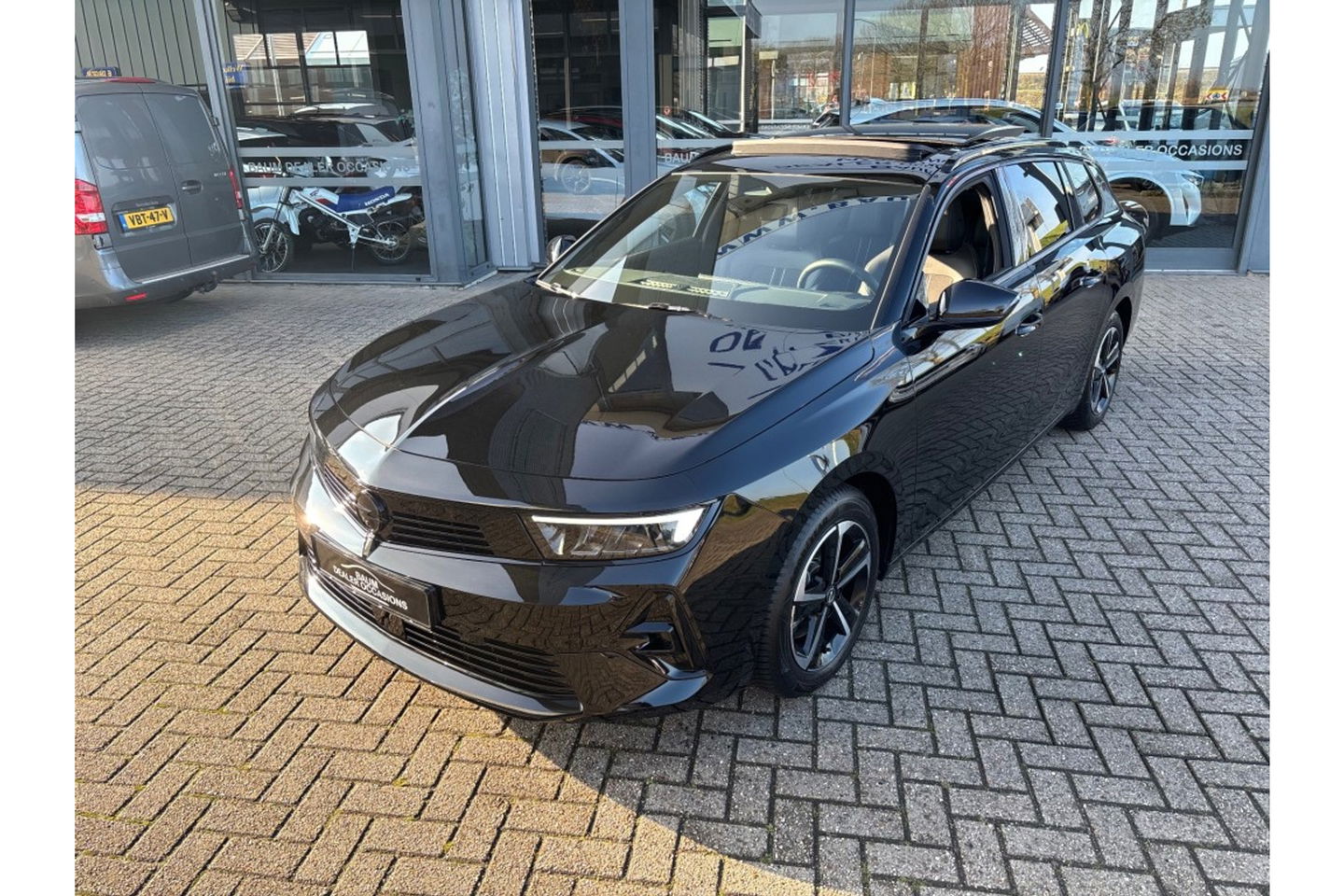 Opel Astra 1.2 TURBO GS AUTOMAAT BLACKLINE PANORAMADAK CAMERA360.