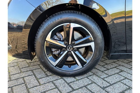 Opel Astra 1.2 TURBO GS AUTOMAAT BLACKLINE PANORAMADAK CAMERA360.