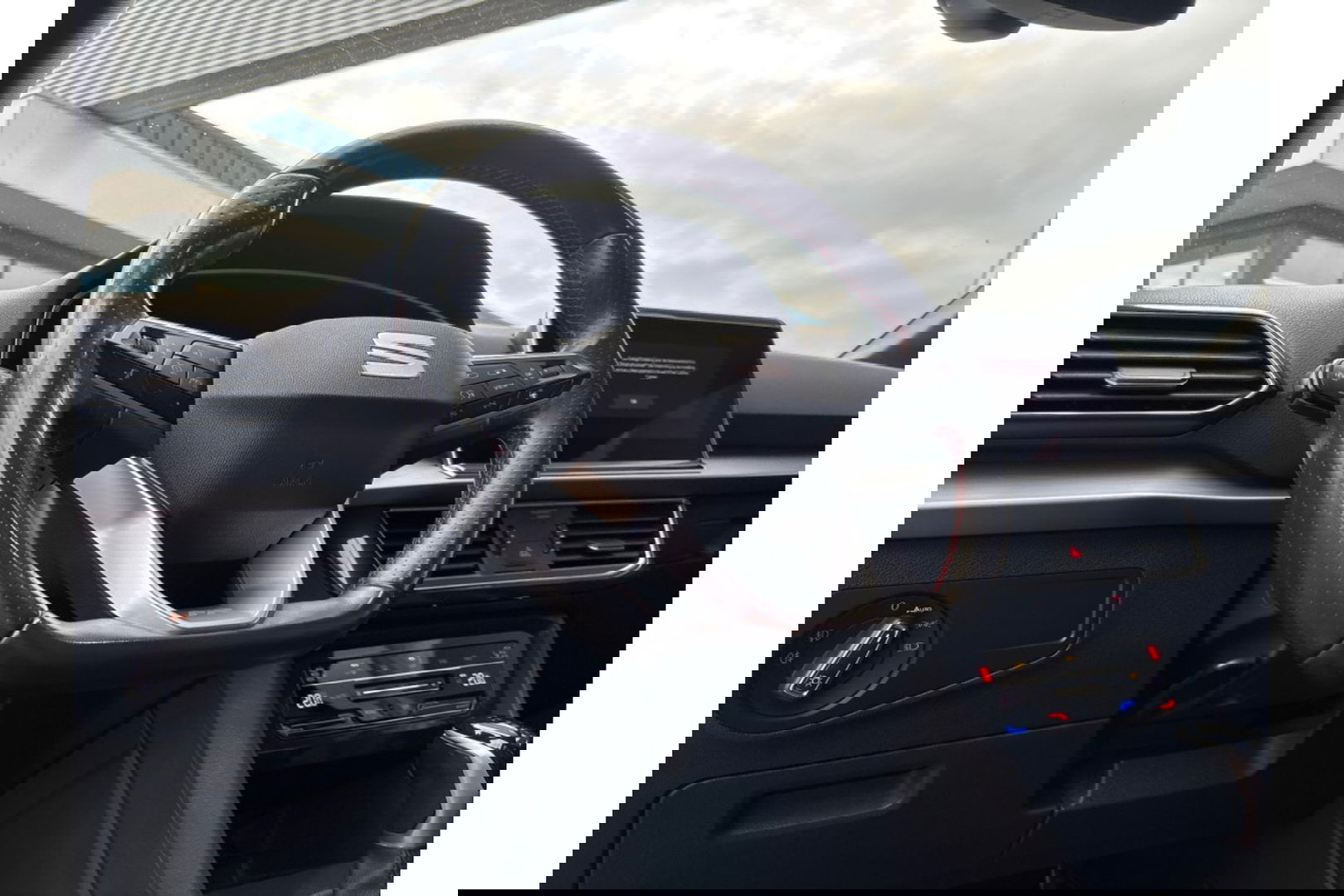 SEAT Tarraco 1.4 TSI EHY. PHEV FR 245PK NAVI LEER PDC-CAMERA WINTERPACK.